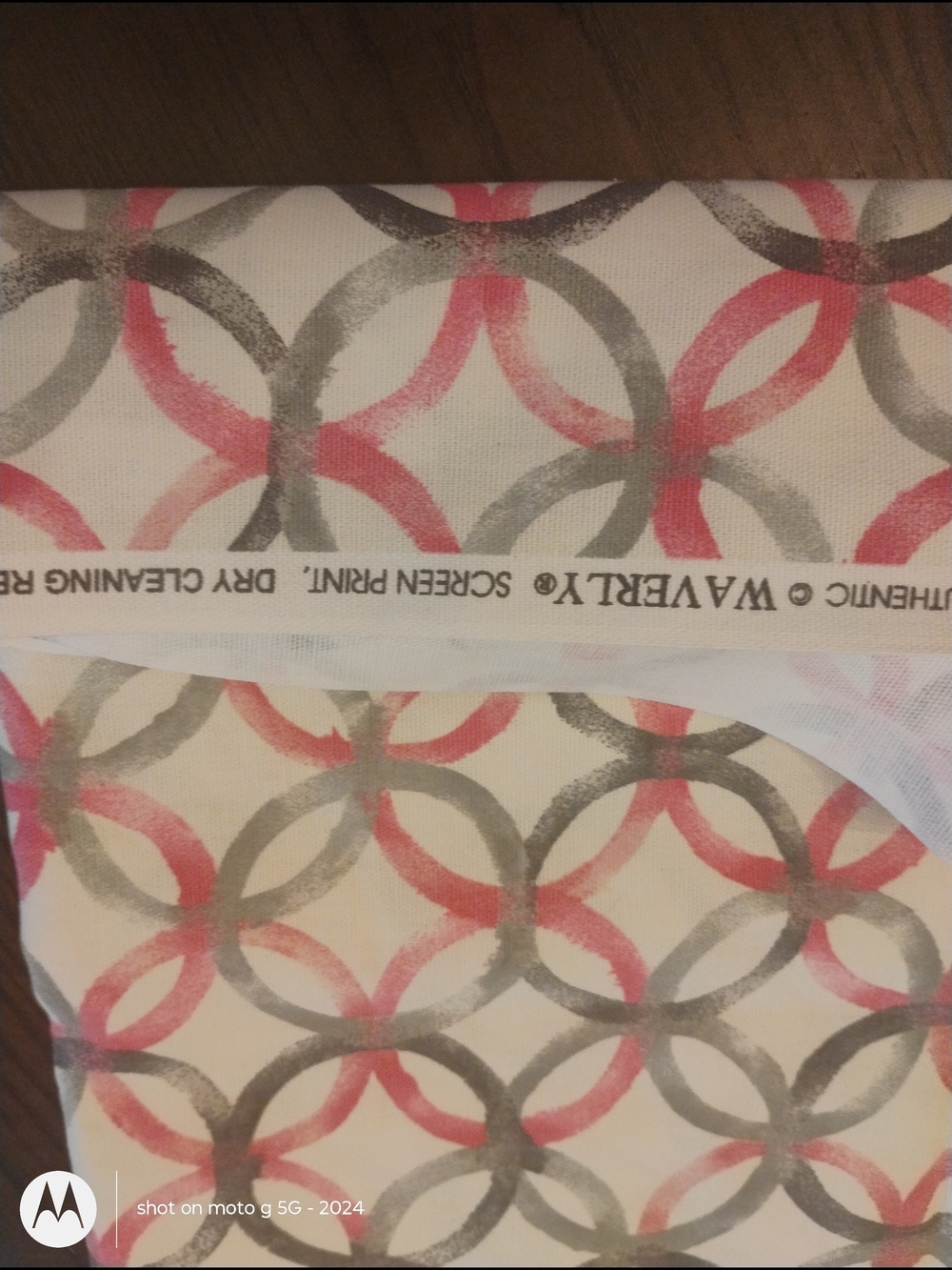 Waverly Pink and Gray Interlocking Rings Curtain Fabric